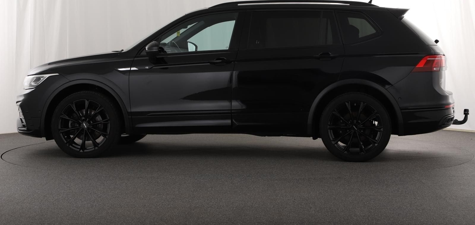 Volkswagen Tiguan Allspace 2.0 TSI  R-Line 4Motion DSG AHK  foto 6