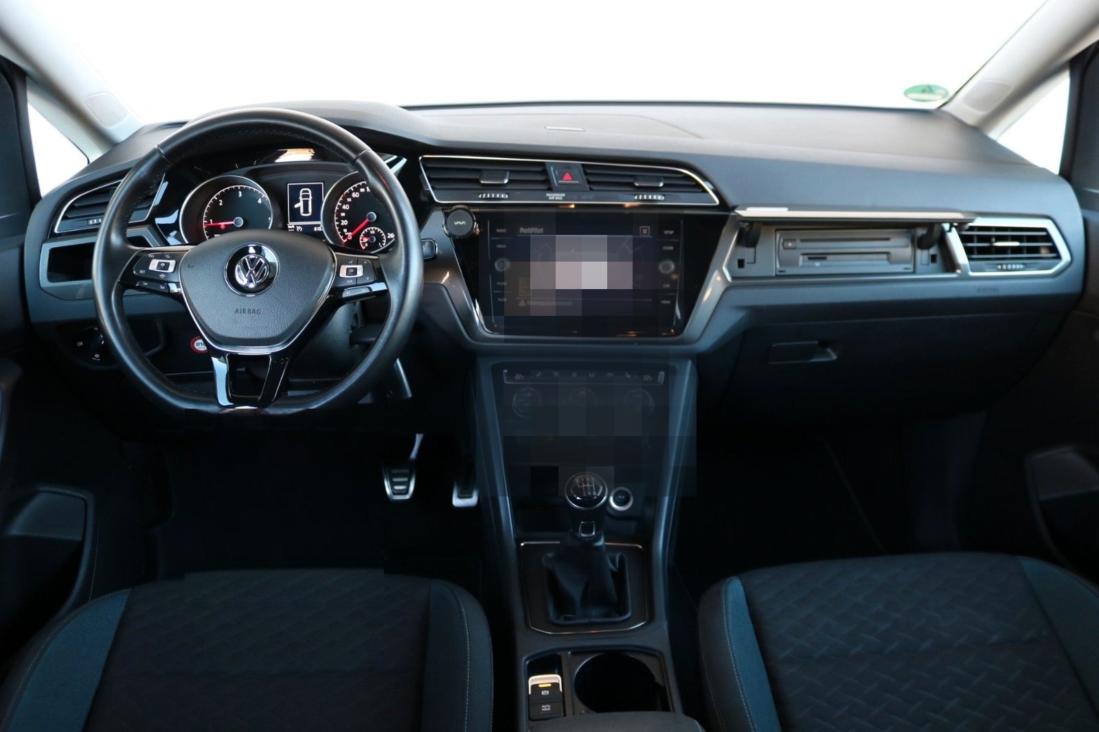 Volkswagen Touran 1.6D IQ.DRIVE*7-Sitzer*Parklenkassistent* foto 4