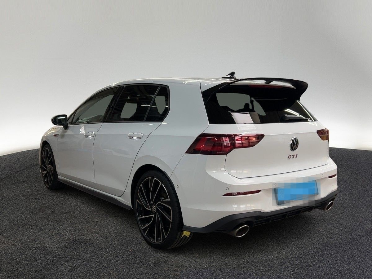 Volkswagen Golf VIII 2.0 TSI GTI DSG Clubsport Pano IQ.Ligh foto 3