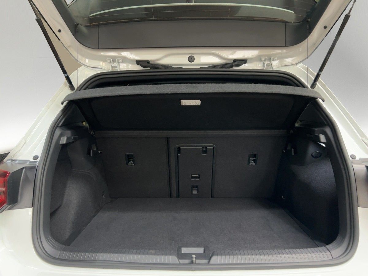 Volkswagen Golf VIII 2.0 TSI GTI DSG Clubsport Pano IQ.Ligh foto 8