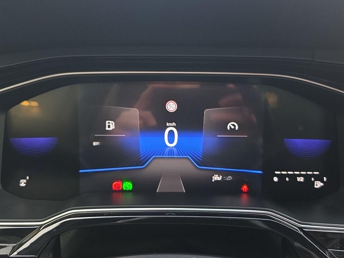 Volkswagen Polo 1.0 TSI DSG R-Line V-COCK MATRIX ACC R-KAM foto 14