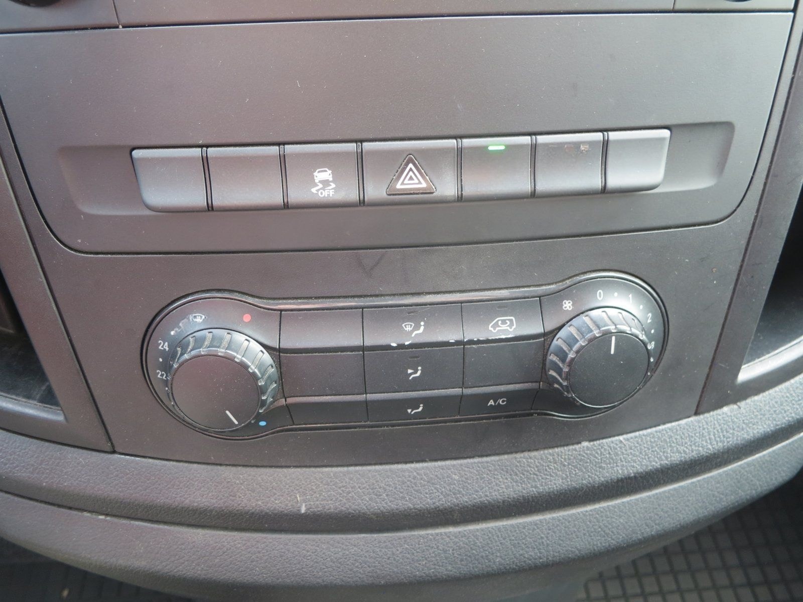 Mercedes-Benz Vito 114 CDI 4x4 lang Autom.Navi Standh. foto 16