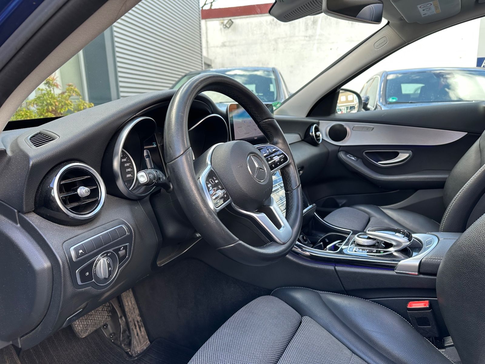 Mercedes-Benz C220 T*PANO*LED*SPUR*AMBIENTE*MULTIBEAM* foto 23