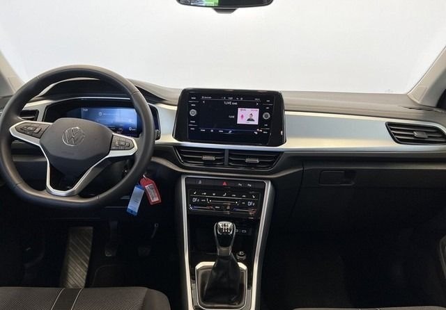 Volkswagen T-Roc 1.0 TSI Facelift Life *Navi*LED*PDC*+3J. G foto 6