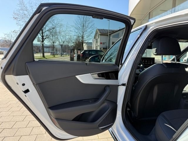 Audi A4 Limousine S line 40 TDI quattro S tronic HUD foto 25