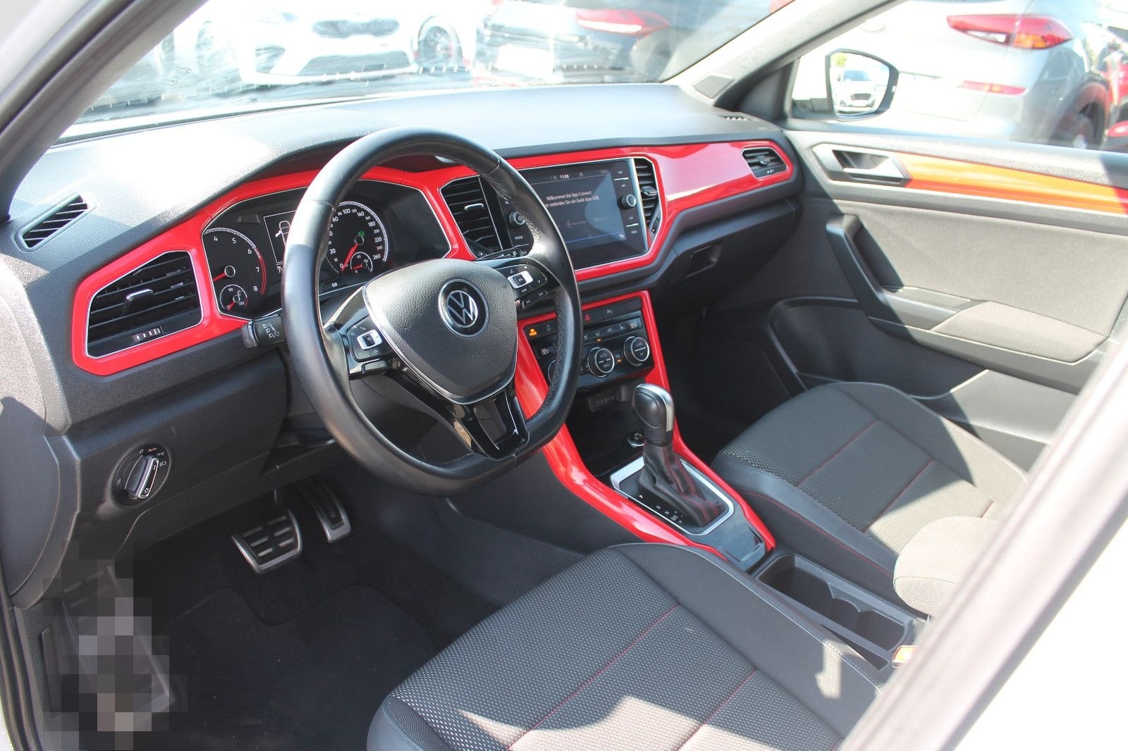 Volkswagen T-Roc DSG Sport, ACC, Kamera, Navi, Standheizung foto 9