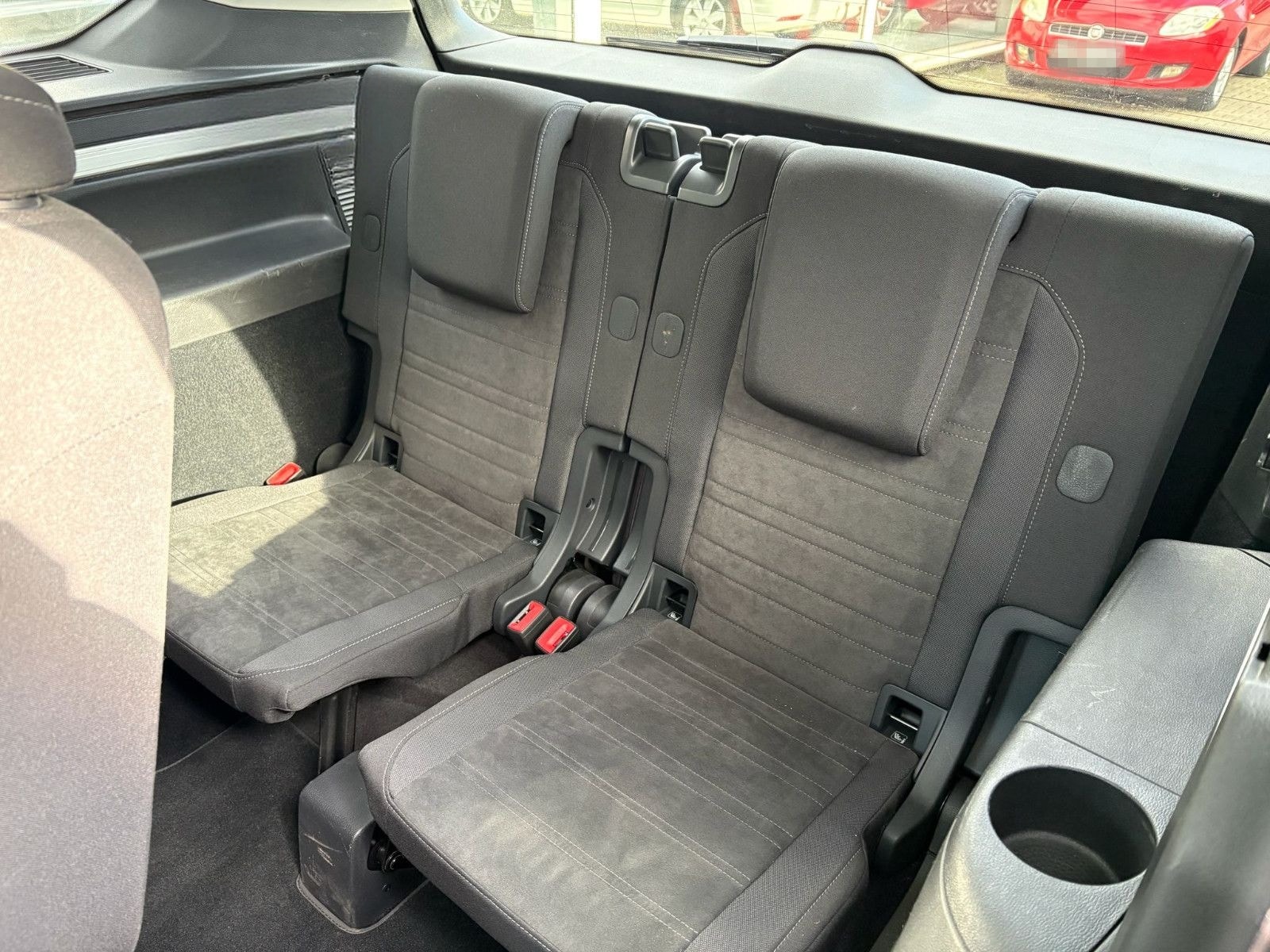 Volkswagen Touran 2.0 TDI "Highline" R-Line 7 Sitzer foto 13