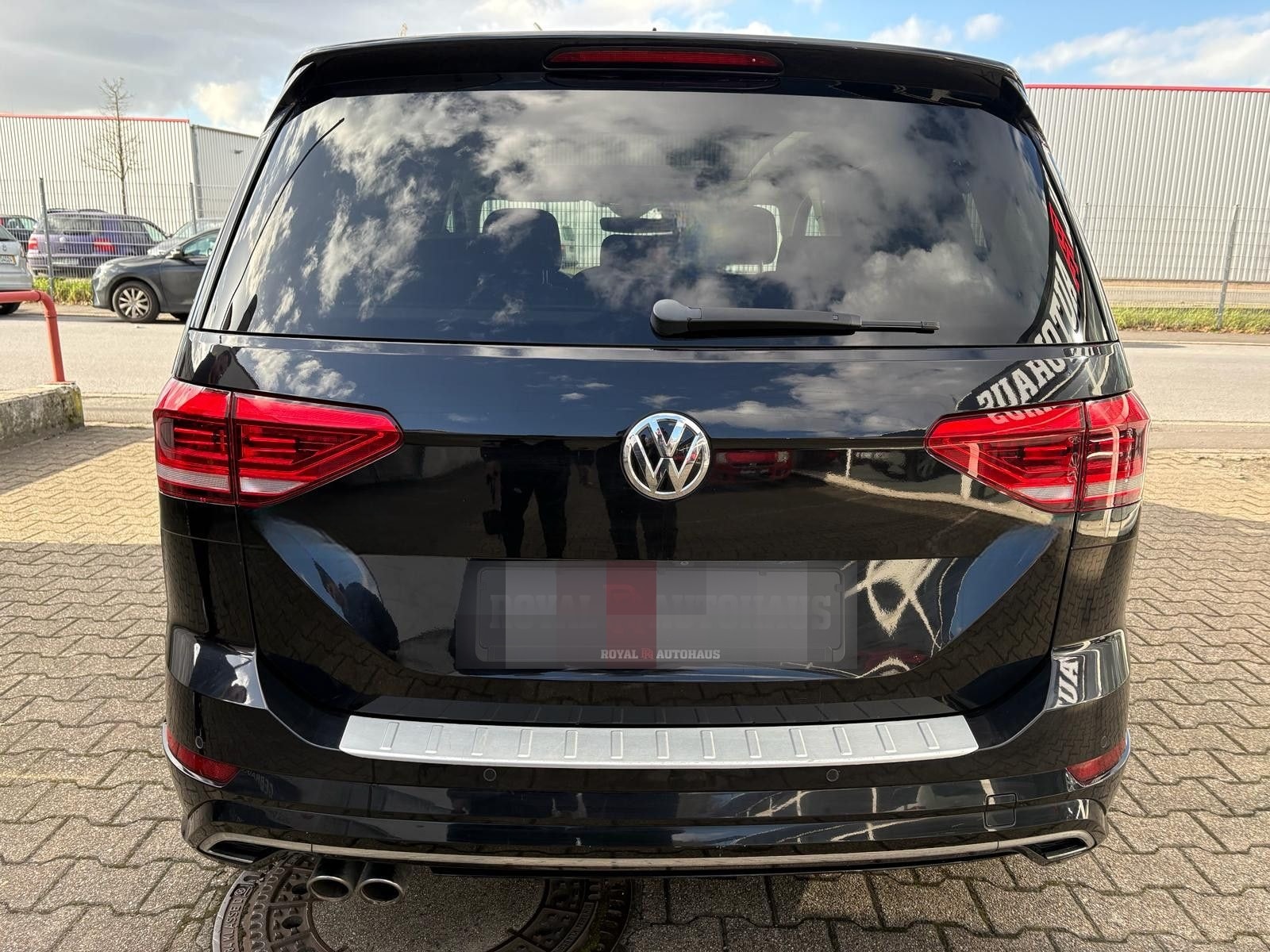 Volkswagen Touran 2.0 TDI "Highline" R-Line 7 Sitzer foto 3