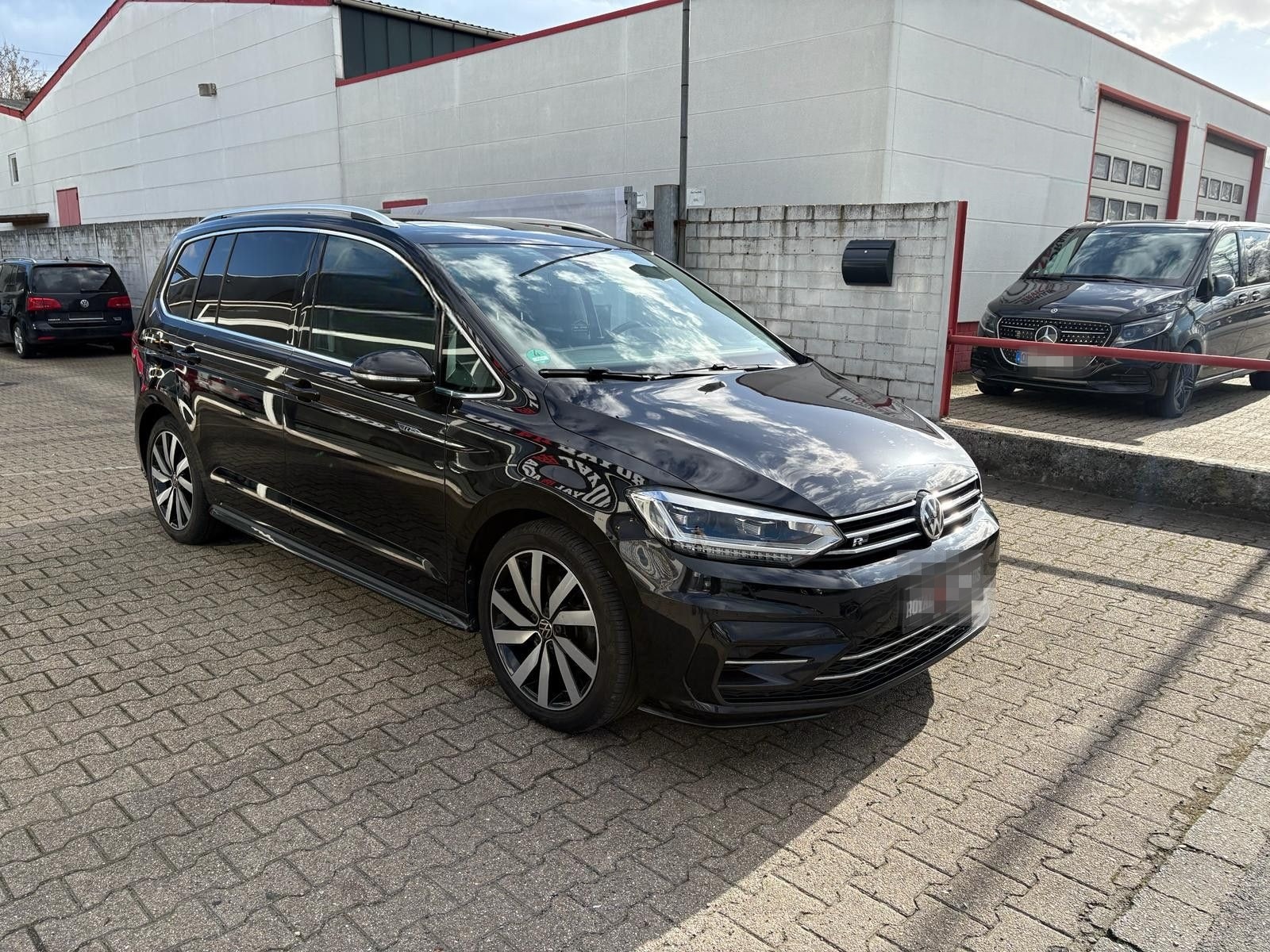 Volkswagen Touran 2.0 TDI "Highline" R-Line 7 Sitzer foto 5