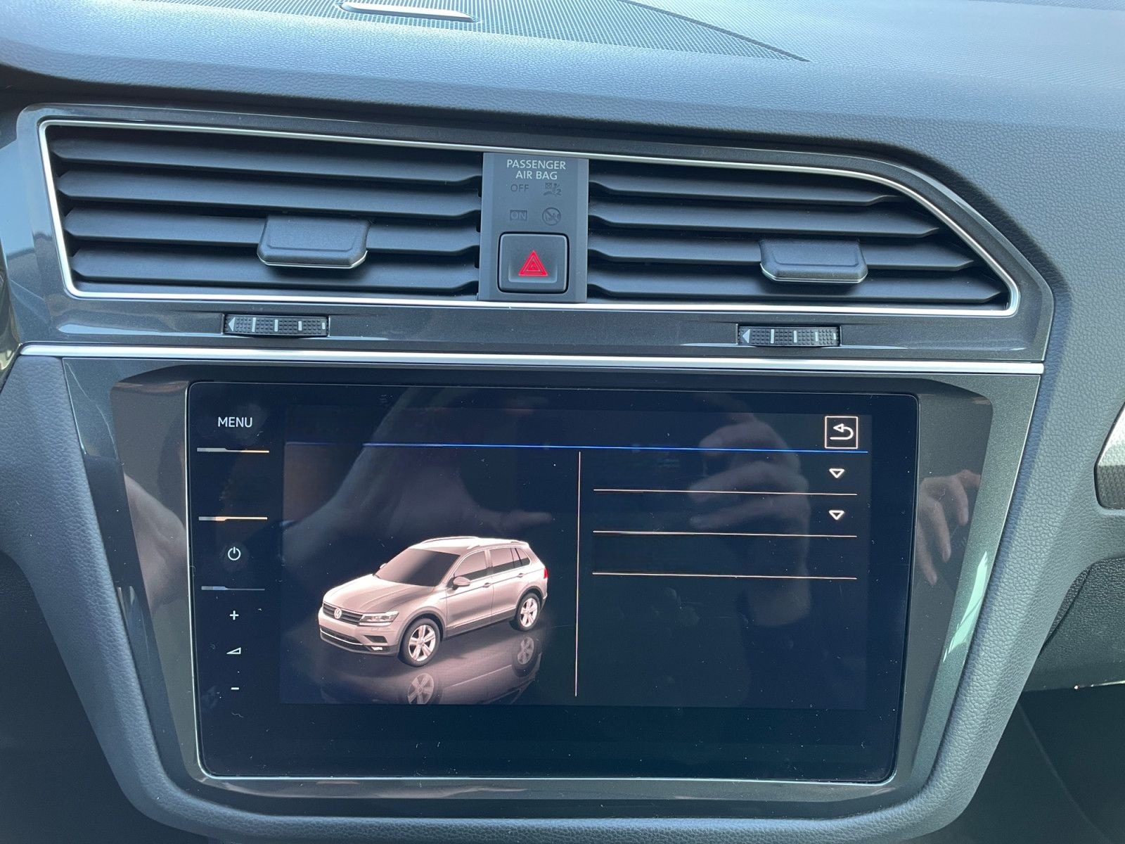 Volkswagen Tiguan IQ.DRIVE 1.5TSI DSG AHK STANDH LED CAM NA foto 8