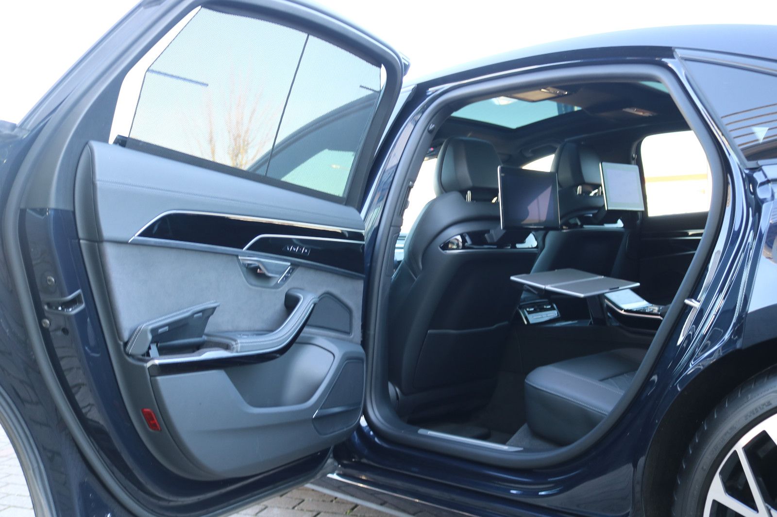 Audi A8L 60 TFSI Lang V8 S line /Exclusive/3xTV/B&O/ foto 16