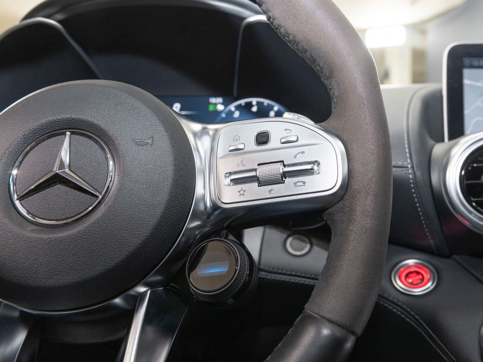 Mercedes-Benz AMG GT S LED/Panorama/Comand/Distronic/Memory/ foto 19