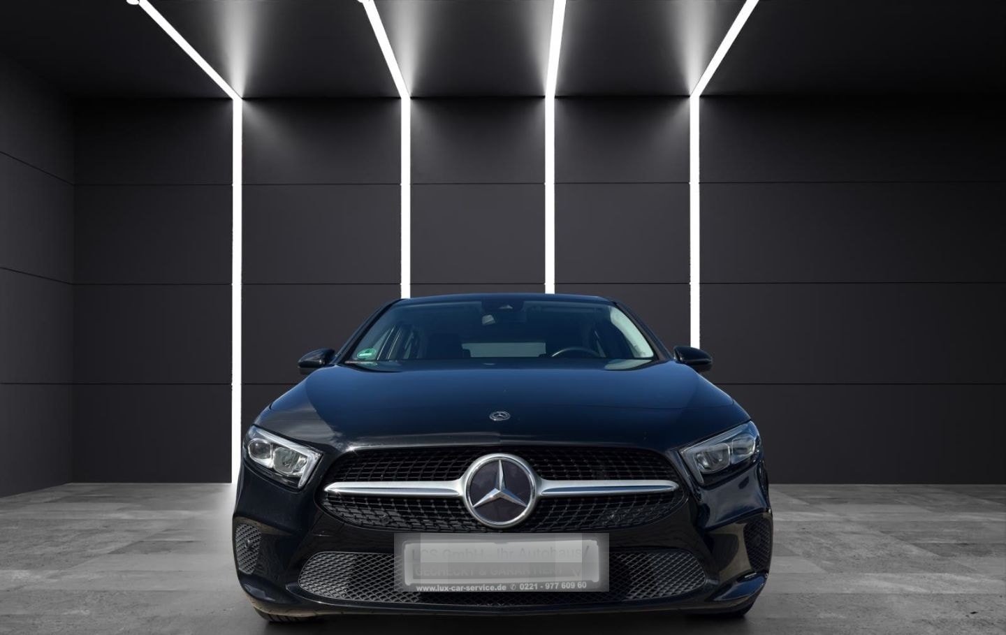 Mercedes-Benz A 180 Distronic Navi Digitales Cockpit LED SHZ K foto 2