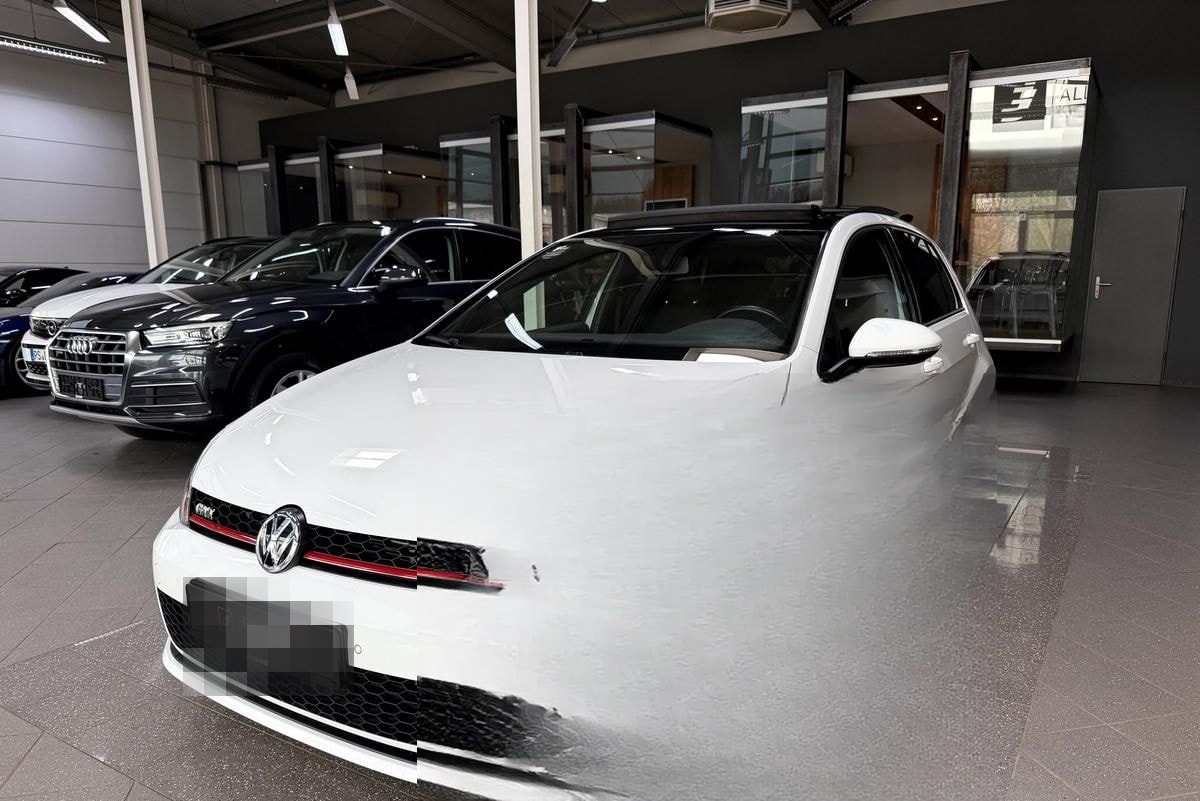 Volkswagen Golf VII GTI BMT DSG Pano Dynaudio PDC foto 1