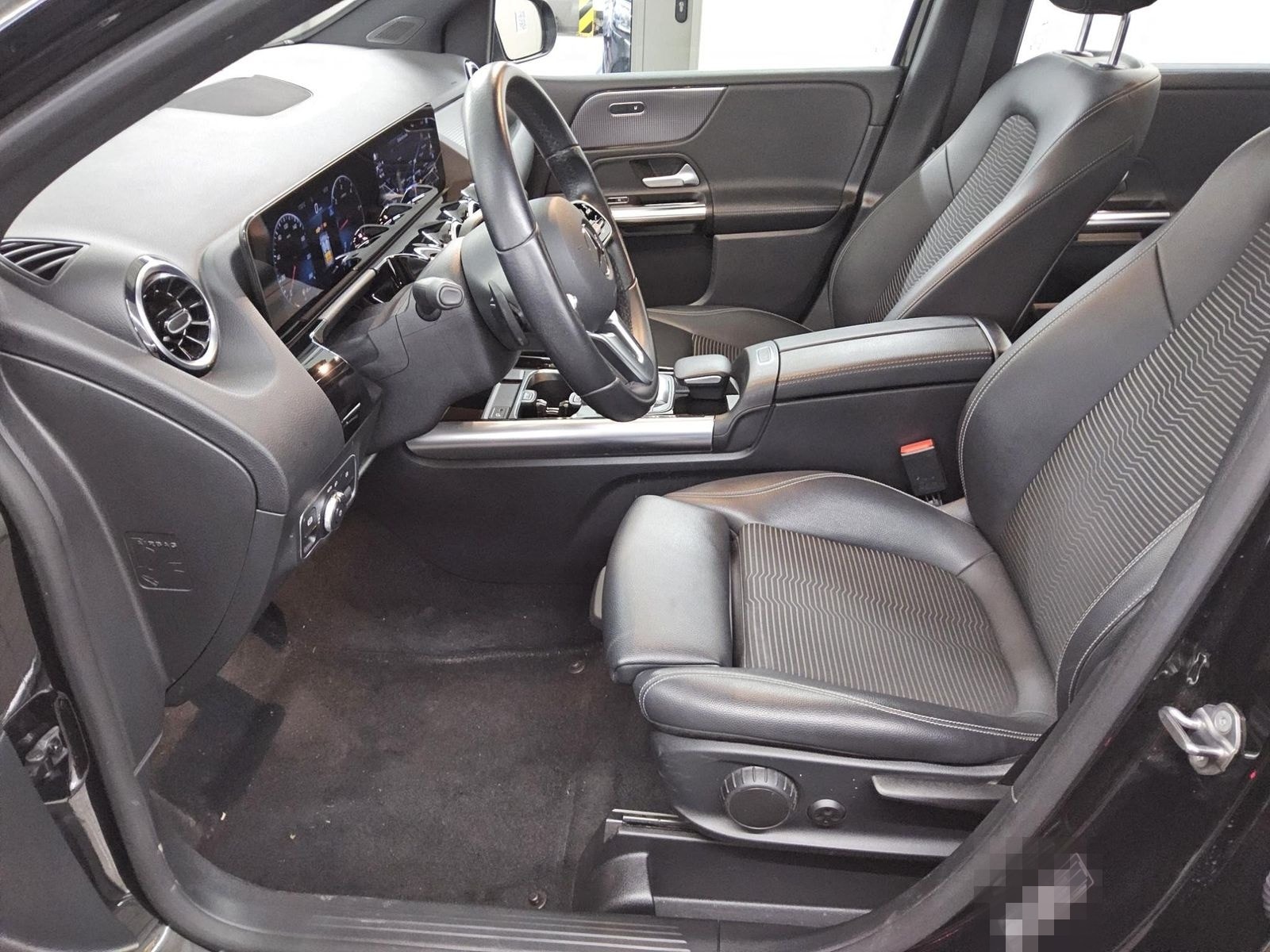 Mercedes-Benz B 200 d Progressive Navi LED MBUX+ RfK Sound Shz foto 9