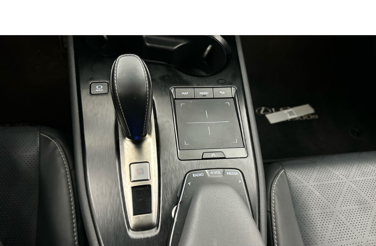 Lexus UX 300e Luxury Line 360 Grad Kamera Mark Levinso foto 15