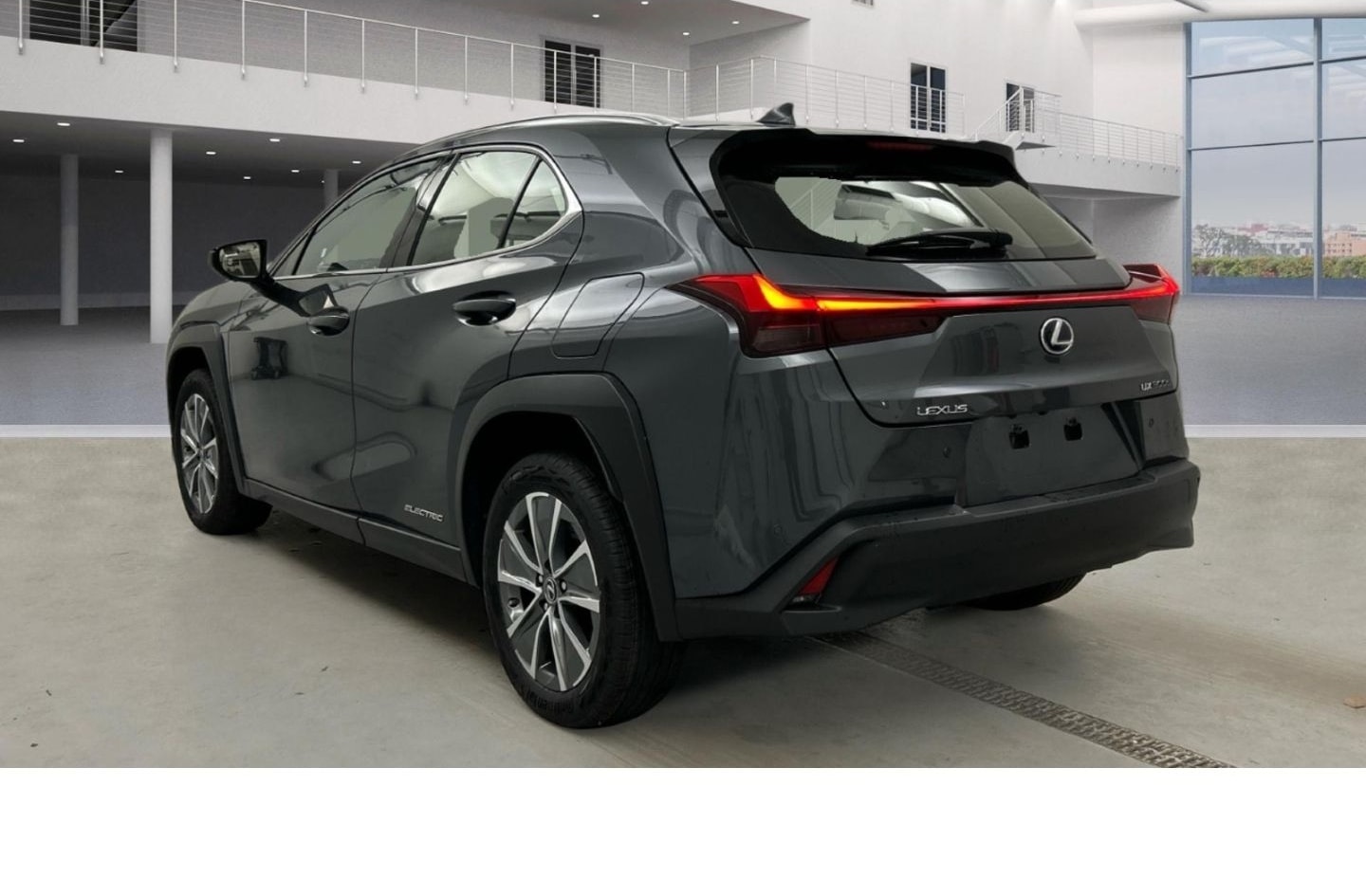 Lexus UX 300e Luxury Line 360 Grad Kamera Mark Levinso foto 4