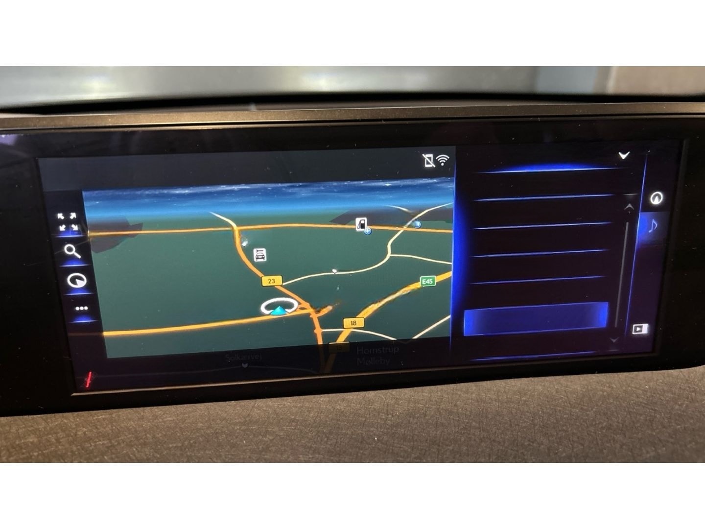 Lexus UX 300e Luxury Line 360 Grad Kamera Mark Levinso foto 10