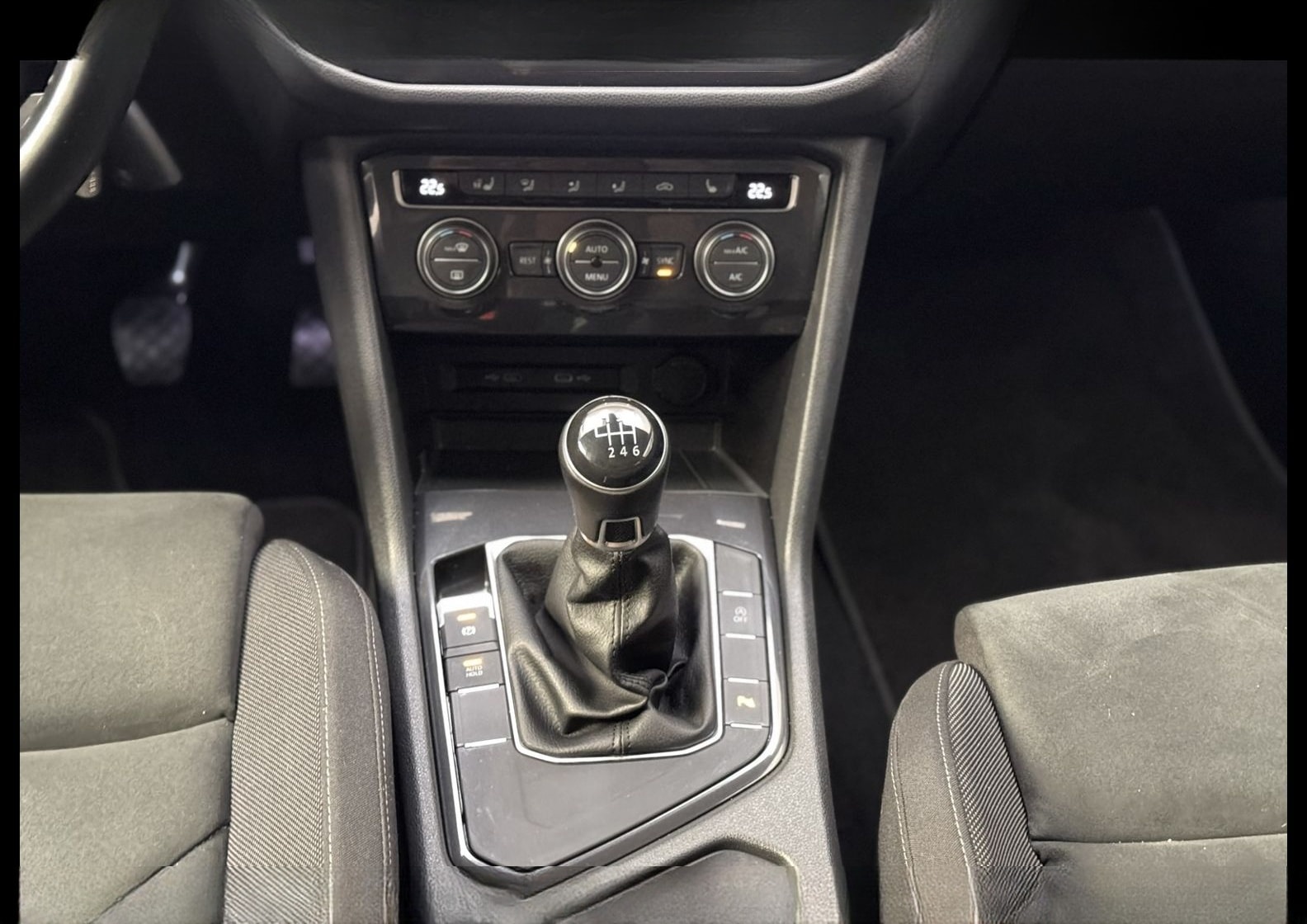 Volkswagen Tiguan Allspace Comfortline 2.0 TDI Dig.Cockpit foto 21