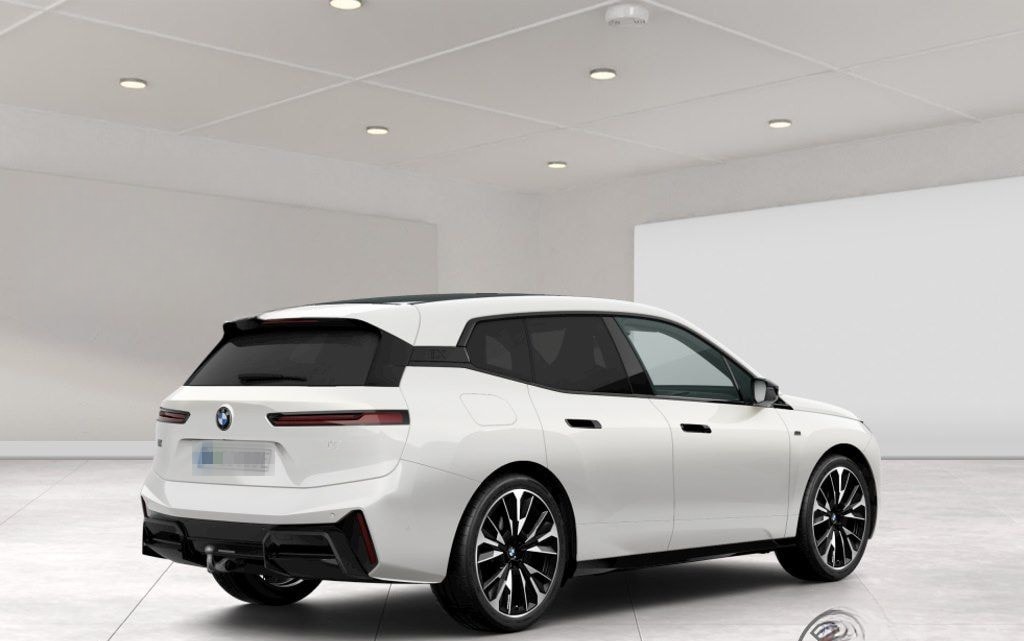 BMW iX M70 xDrive 23" Pano Sky DA/PA Prof. AHK foto 3