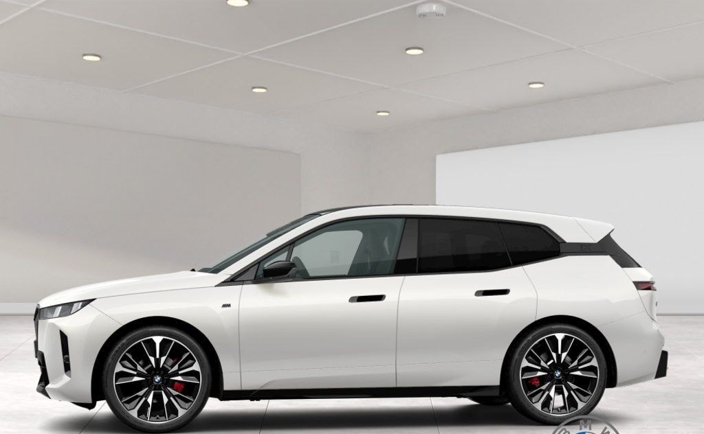 BMW iX M70 xDrive 23" Pano Sky DA/PA Prof. AHK foto 6