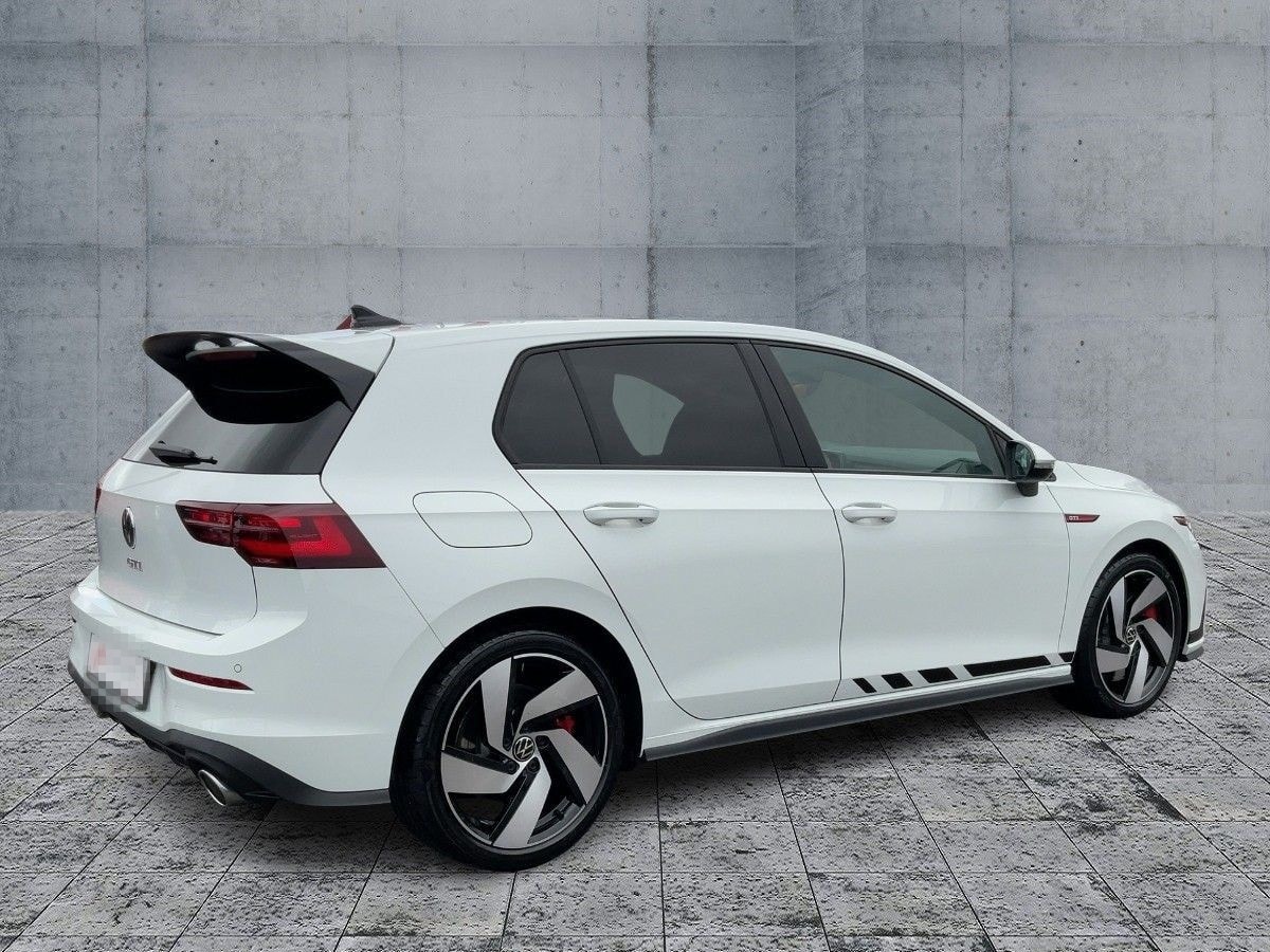 Volkswagen Golf VIII GTI Clubsport MATRIX+NAVI+PANO+ACC+APP foto 6