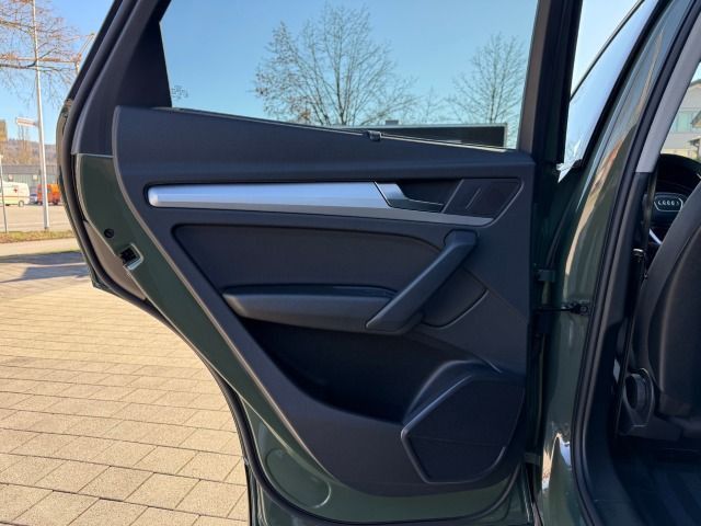 Audi Q5 40 TDI quattro S line MMI+ Connect RFK Sounds foto 25