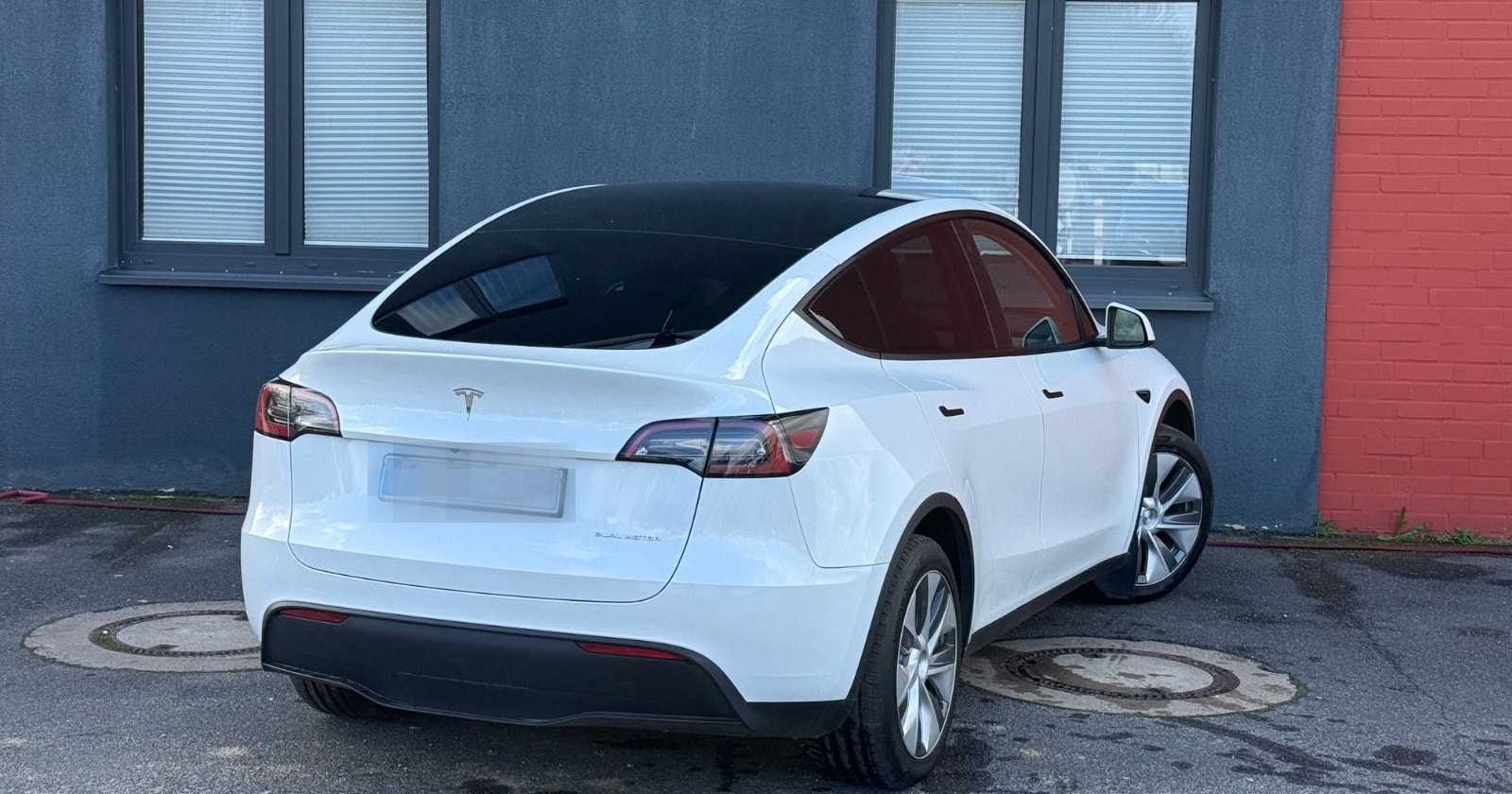 Tesla Model Y | Long Range AWD | NEU TüV |  SOH 93% foto 3