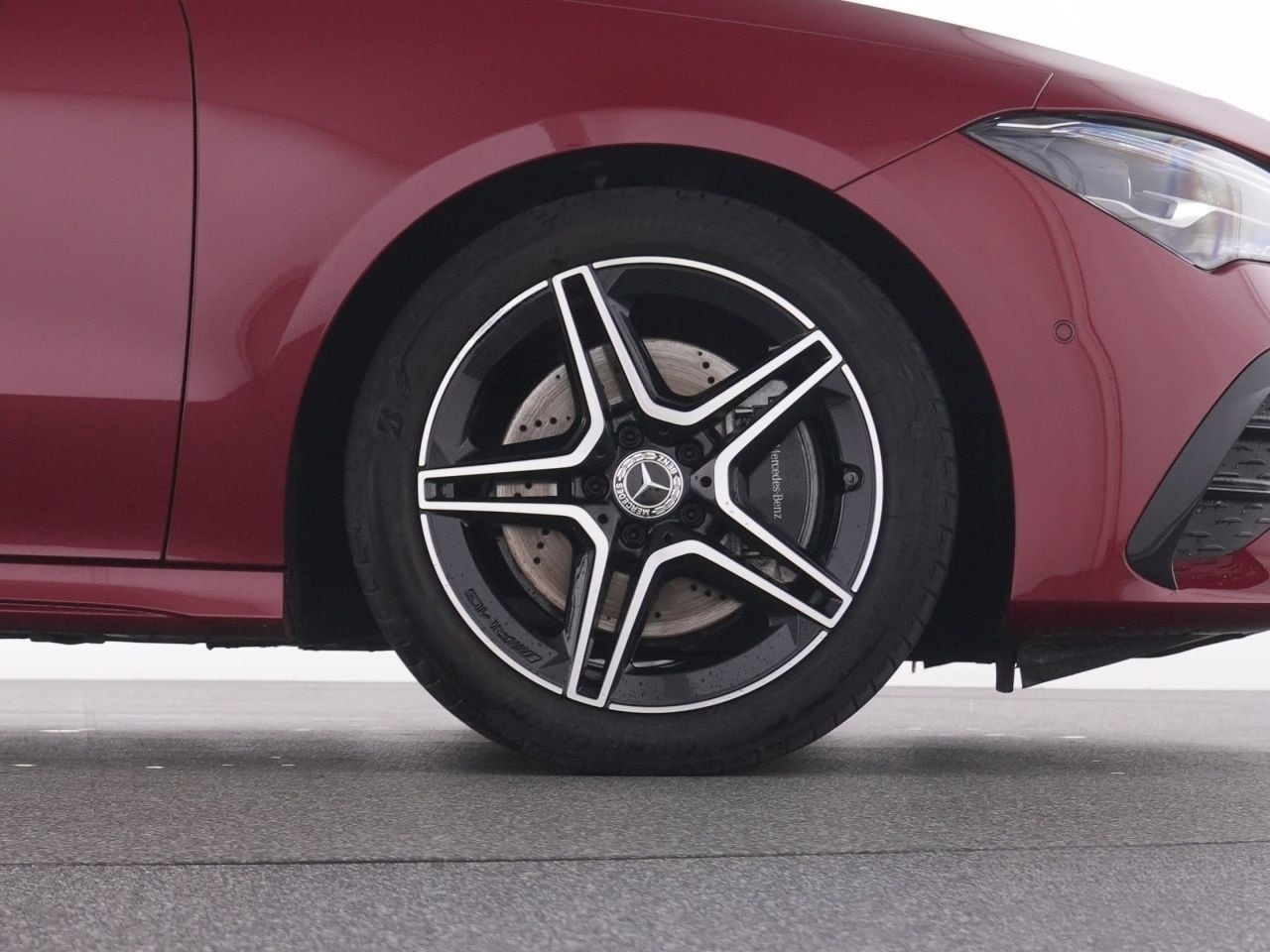 Mercedes-Benz CLA 200 Coupé AMG+NavPrem+LED-HP+Night+KeyG+RFK foto 22