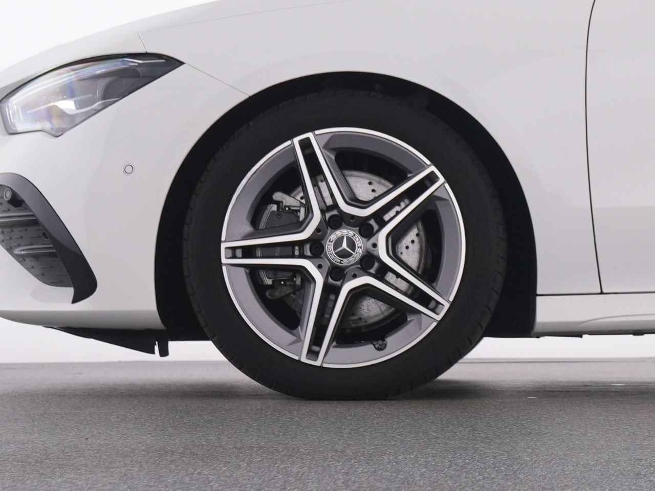 Mercedes-Benz CLA 200 AMG+LED-HP+KeylGo+Kamera+Totw+Sound+PTS+ foto 20