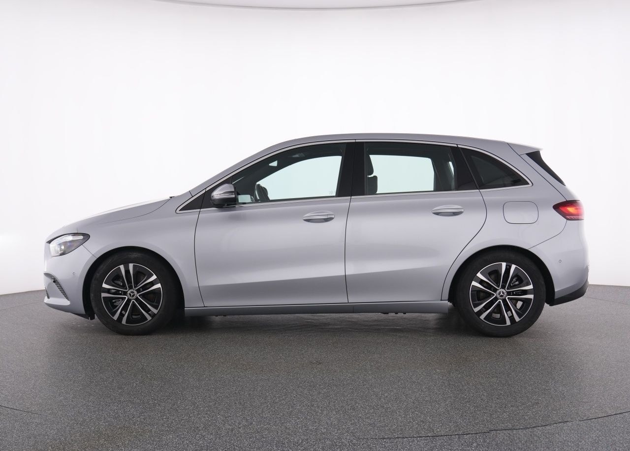 Mercedes-Benz B 220 d Progressive+NavP+Pano+MBeam+AHK+Totw+RFK foto 11