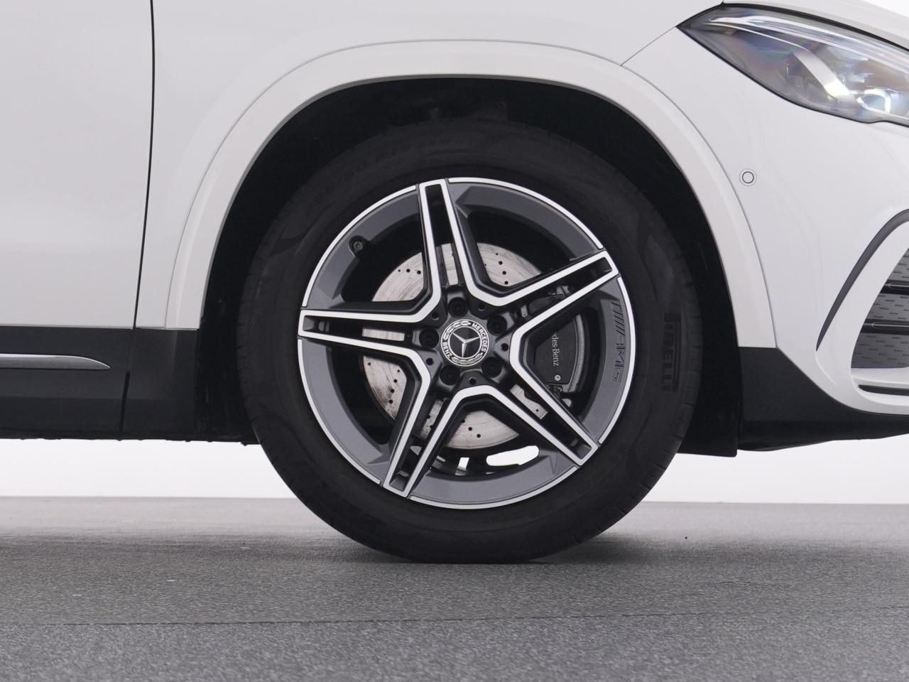 Mercedes-Benz GLA 180 AMG AMG+AHK+MBeam+KeyGo+360°+Totw+EHeck+ foto 22