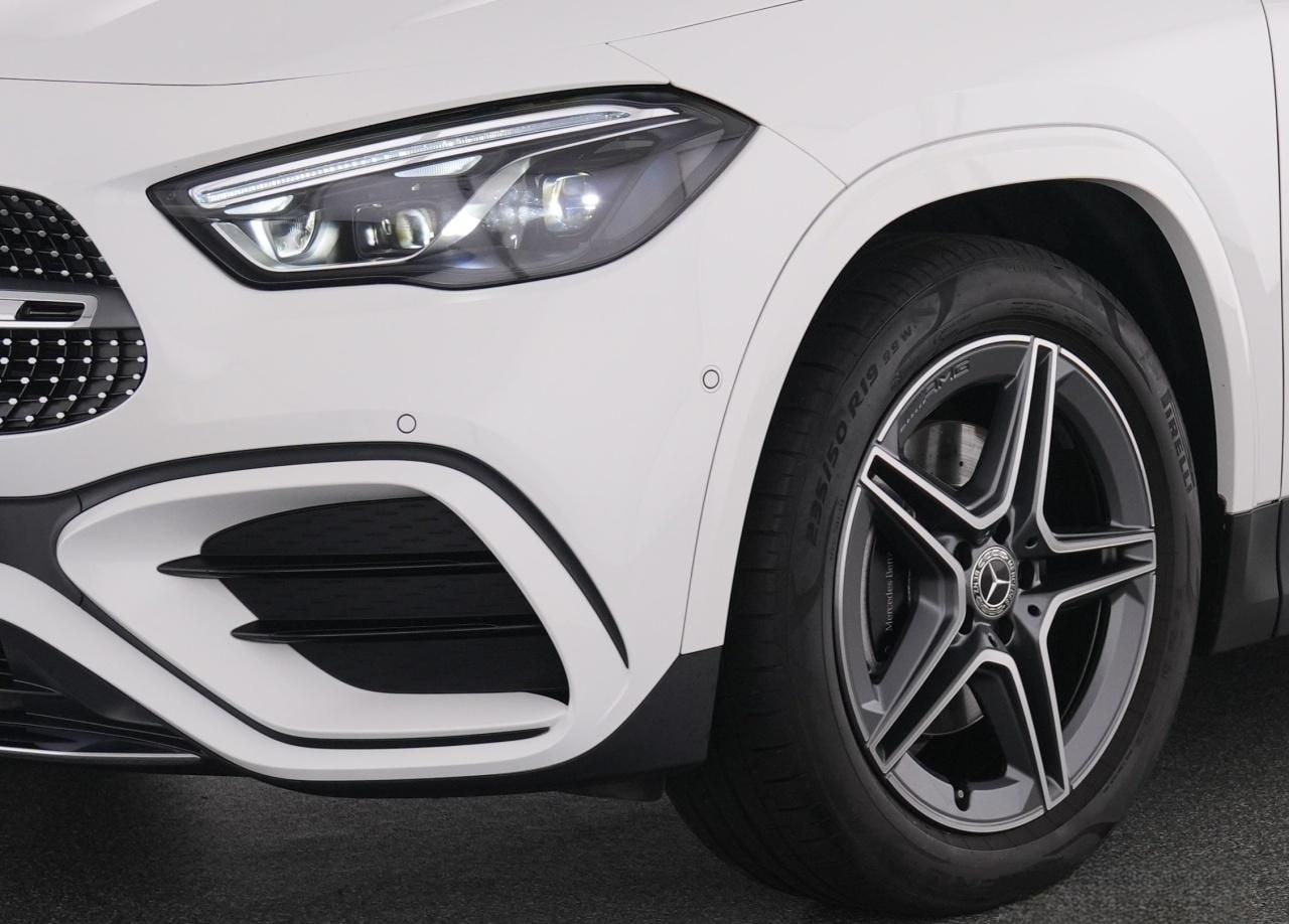 Mercedes-Benz GLA 180 AMG AMG+AHK+MBeam+KeyGo+360°+Totw+EHeck+ foto 9