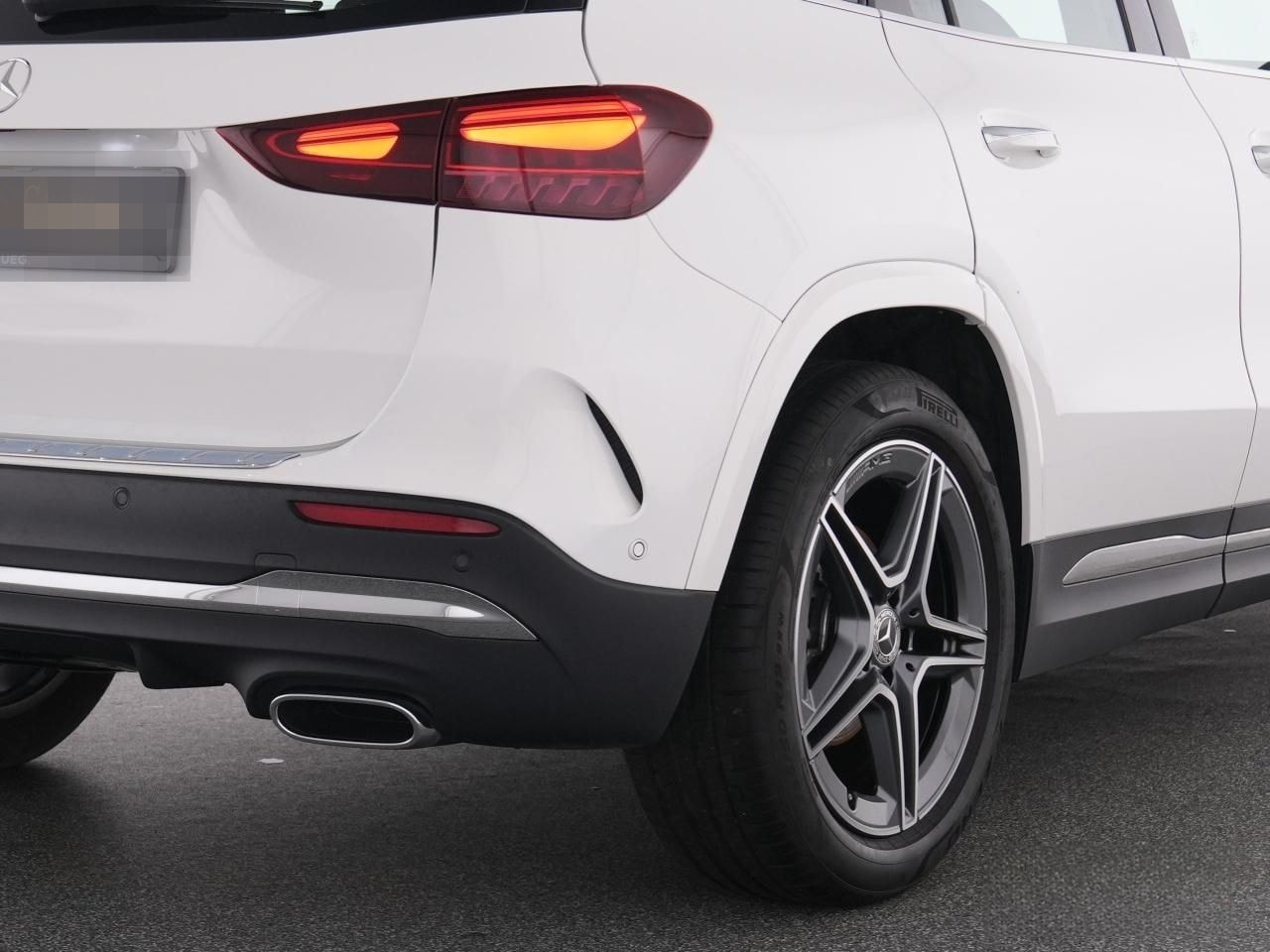 Mercedes-Benz GLA 180 AMG AMG+AHK+MBeam+KeyGo+360°+Totw+EHeck+ foto 10