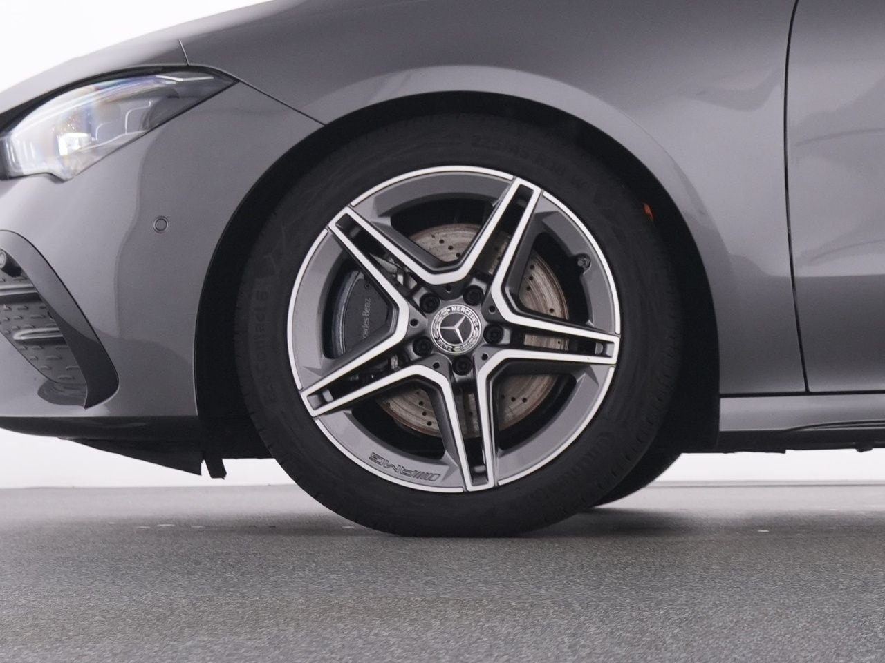 Mercedes-Benz CLA 200 d SB AMG+MBUX+MBeam+Pano+Burm+KeylGo+RFK foto 20