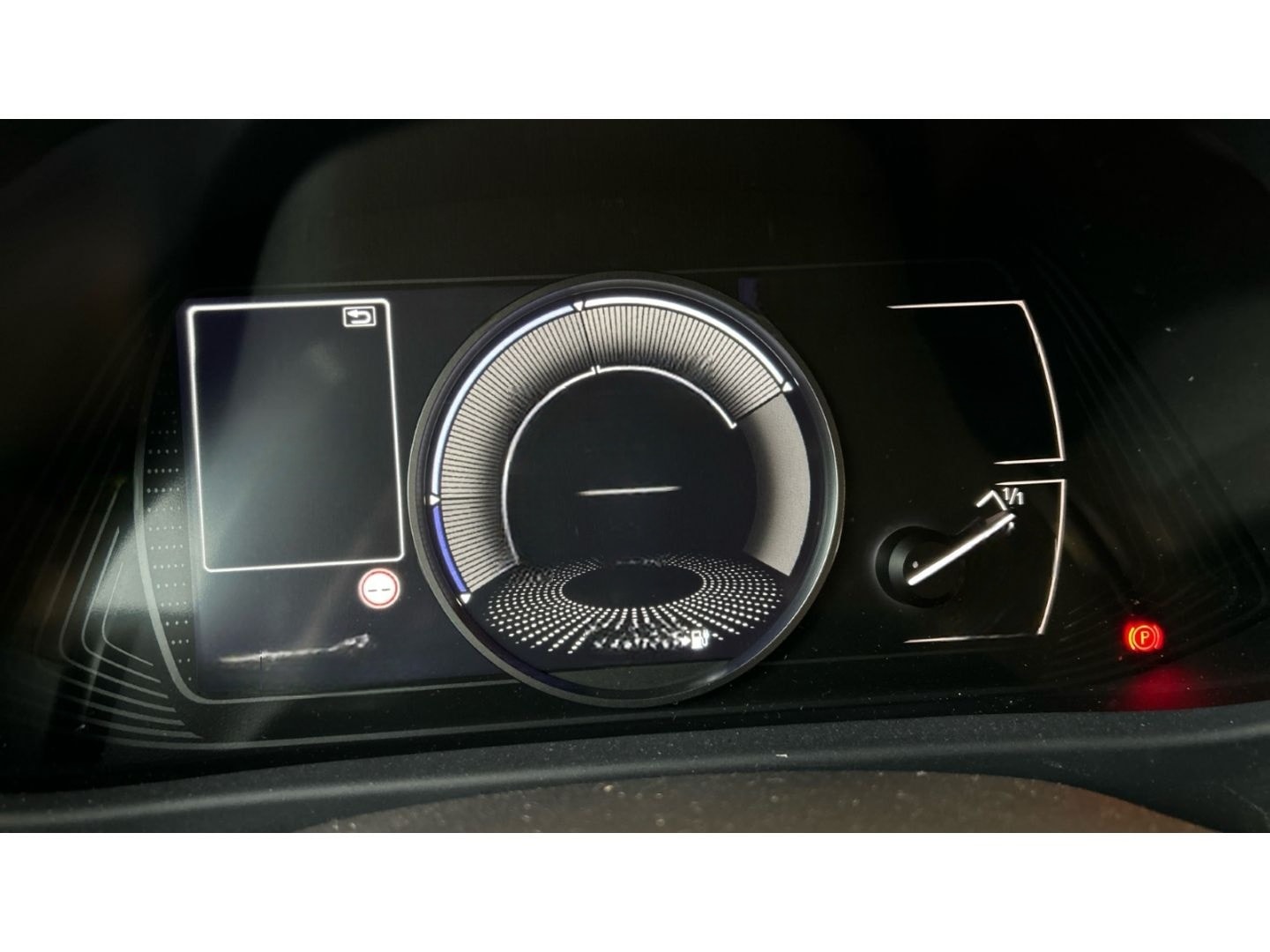 Lexus UX 300e Luxury Line 360 Grad Kamera Mark Levinso foto 8