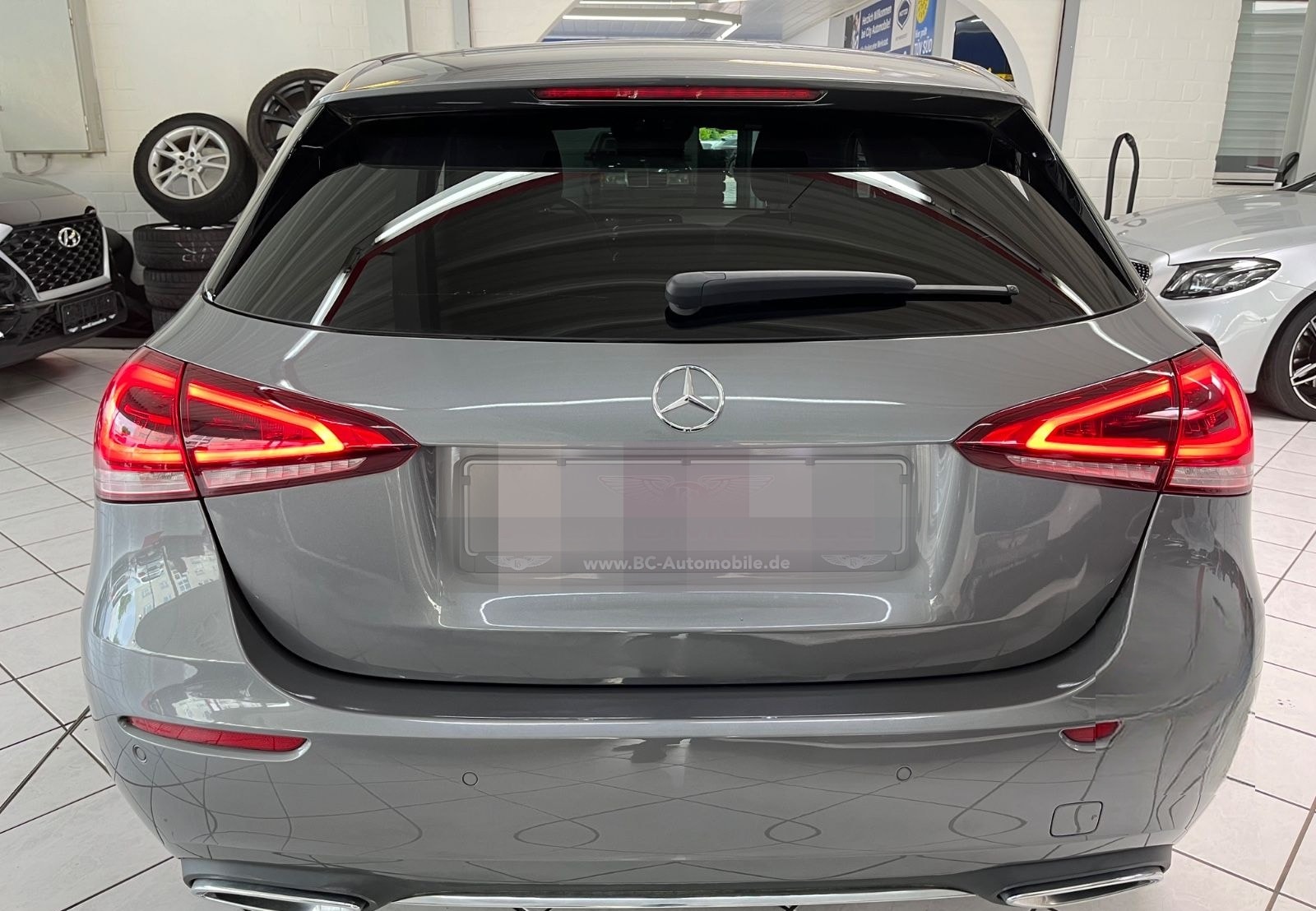 Mercedes-Benz A 200 Edition19 KEYLESS LED NAVI AMBIENTE KAMERA foto 6