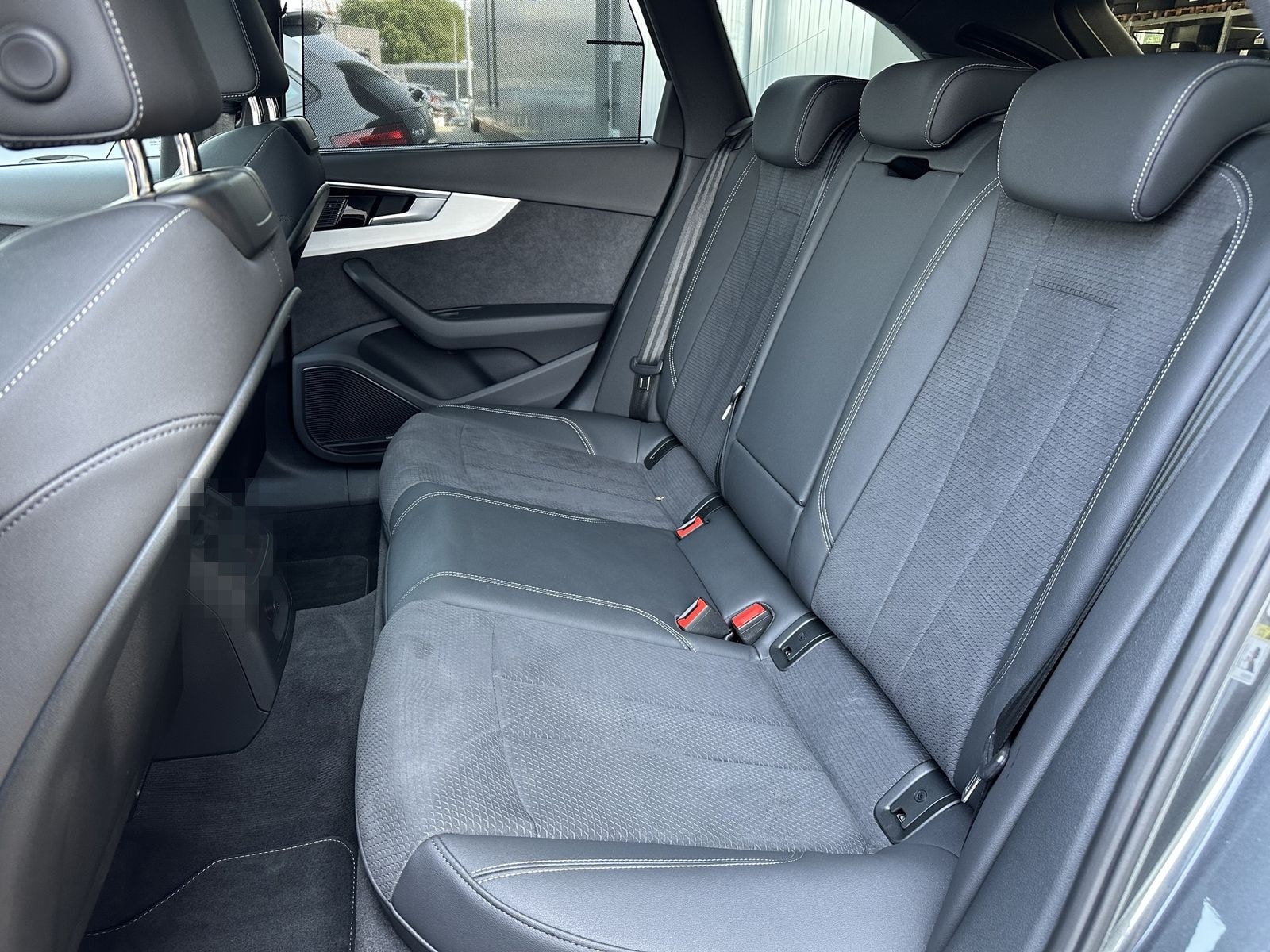 Audi A4 Avant 40 TDI S-Line NAV+LED+AHK+PANORAMA+B&O  foto 11