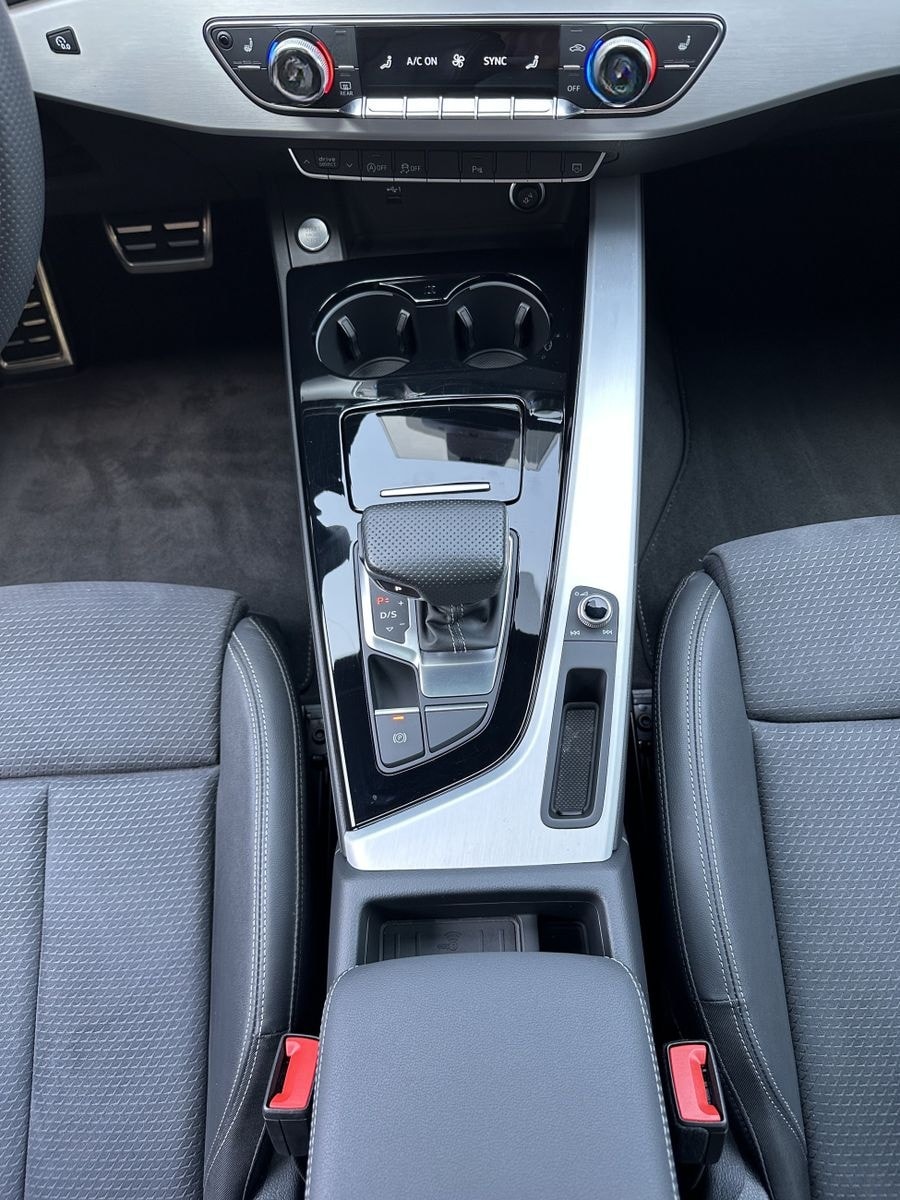 Audi A4 Avant 40 TDI S-Line NAV+LED+AHK+PANORAMA+B&O  foto 14