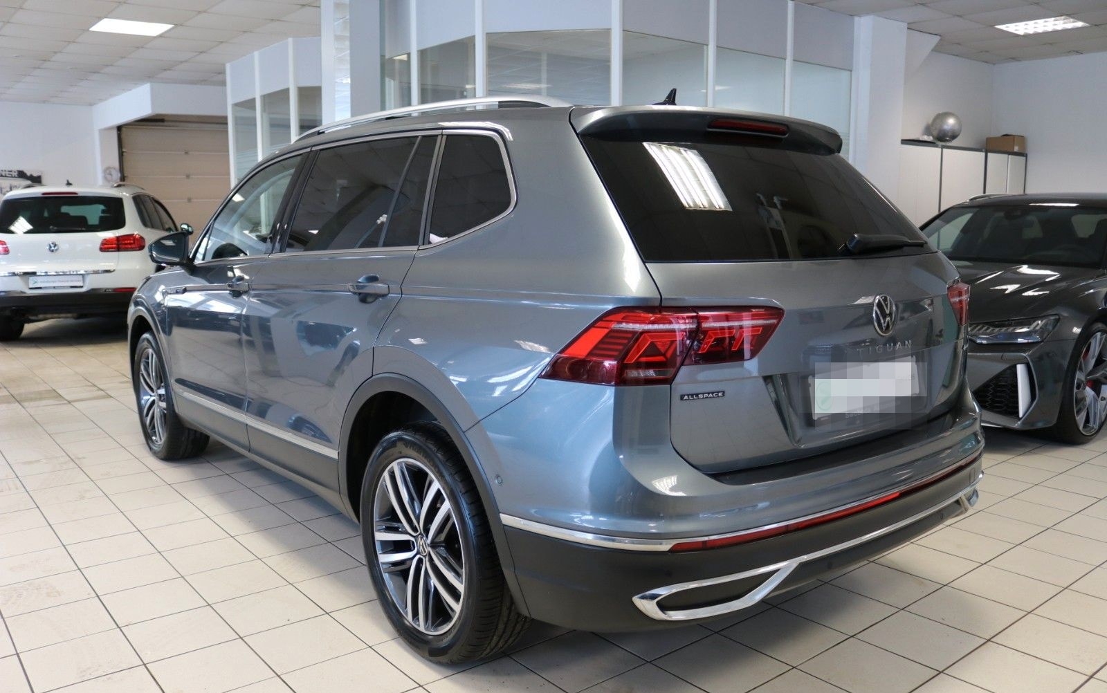 Volkswagen Tiguan Allspace DCC STHZ 360° HUD Memory Matrix foto 12