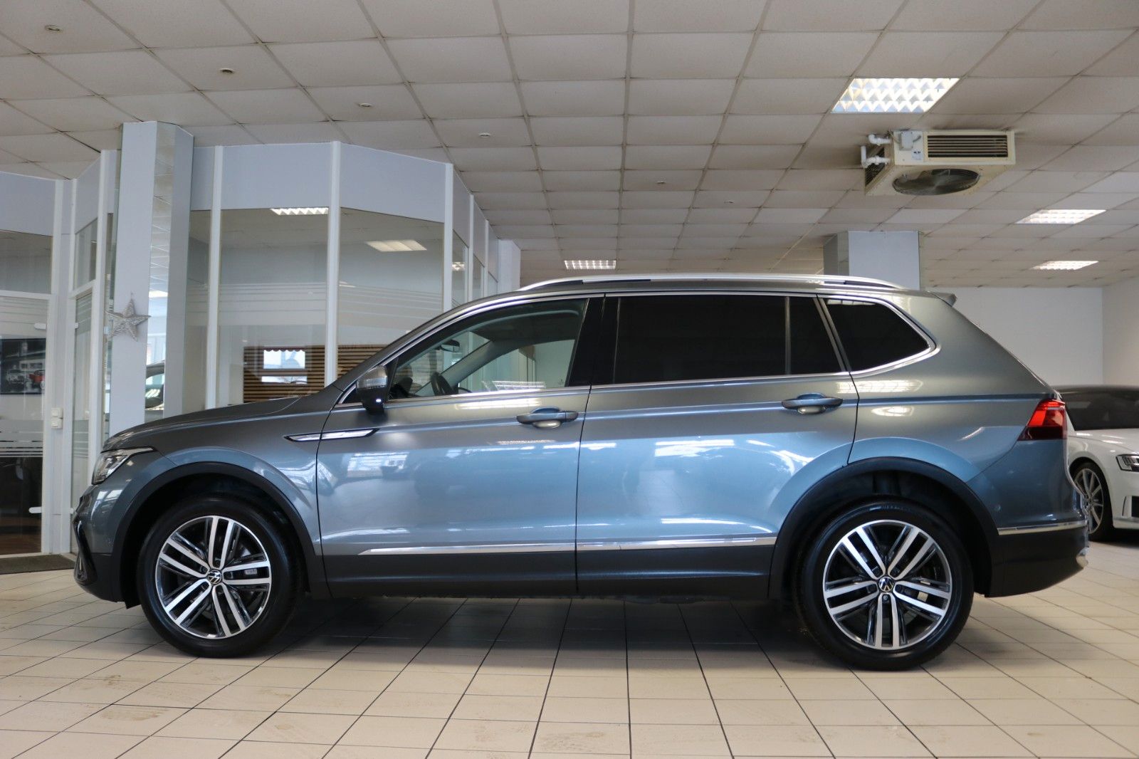 Volkswagen Tiguan Allspace DCC STHZ 360° HUD Memory Matrix foto 13