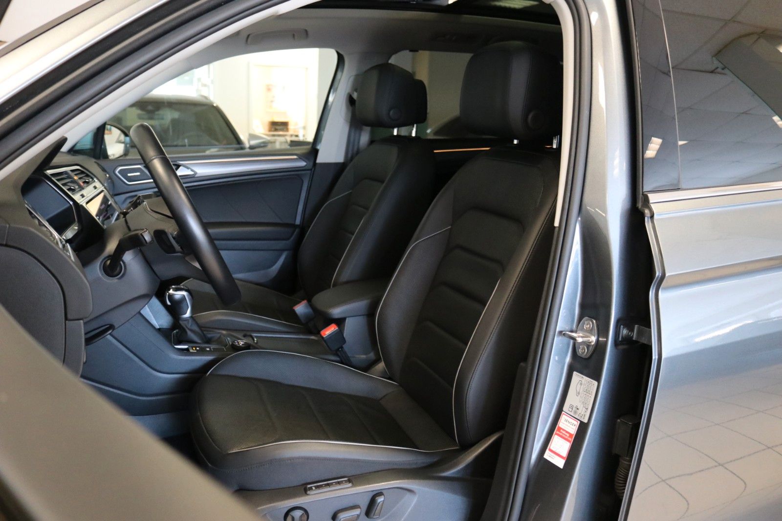 Volkswagen Tiguan Allspace DCC STHZ 360° HUD Memory Matrix foto 16