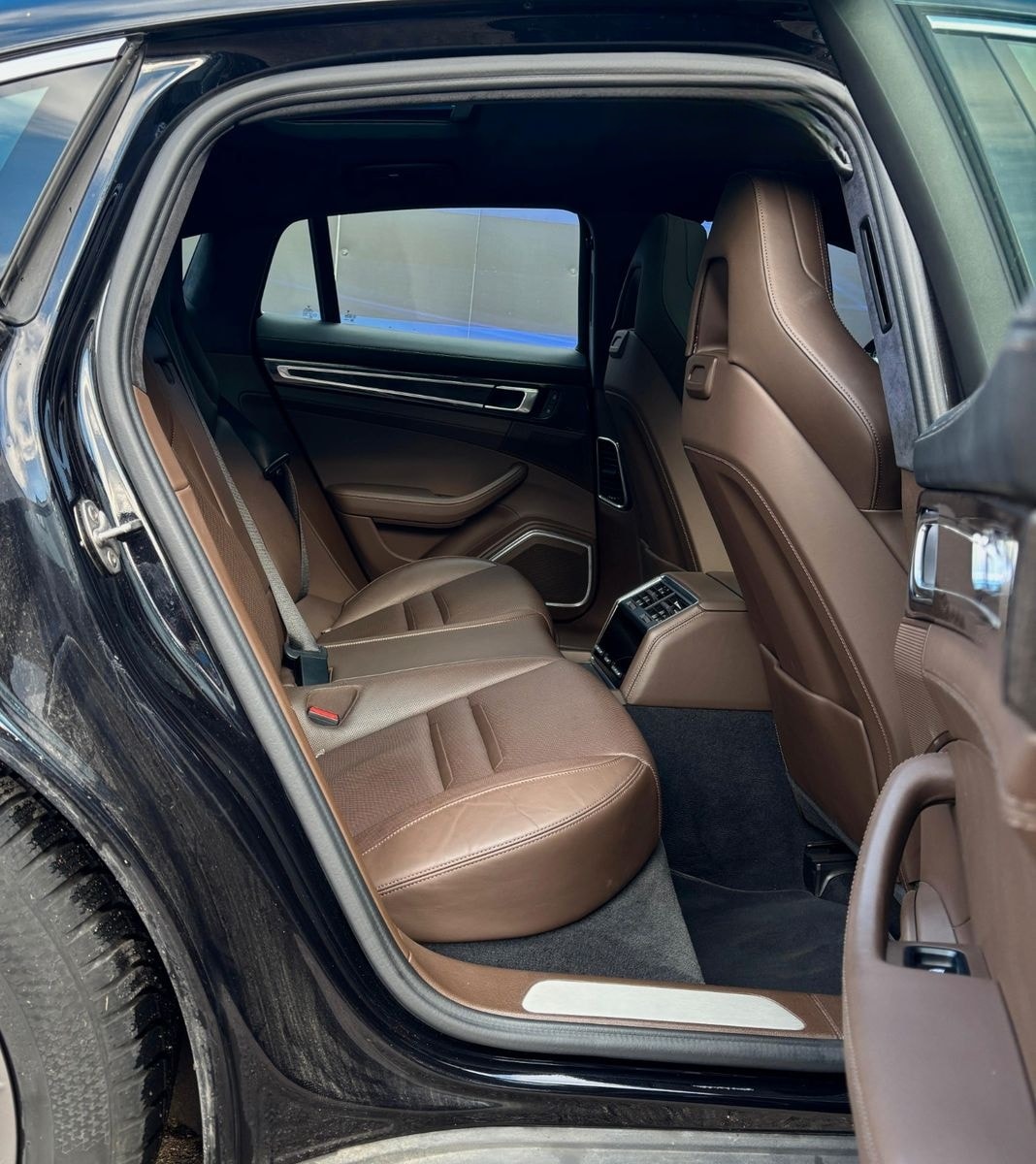 Porsche Panamera Turbo S-Vollausstattung foto 12