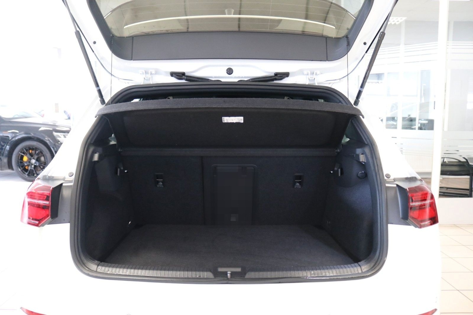 Volkswagen Golf GTI Clubsport Black Style Matrix H&K Pano foto 11