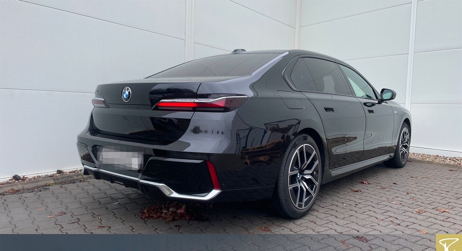 BMW 740d xDrive M Sport,SkyLou,AHK,DAPro.Sthz foto 2