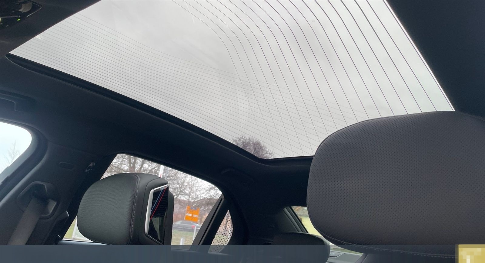 BMW 740d xDrive M Sport,SkyLou,AHK,DAPro.Sthz foto 12