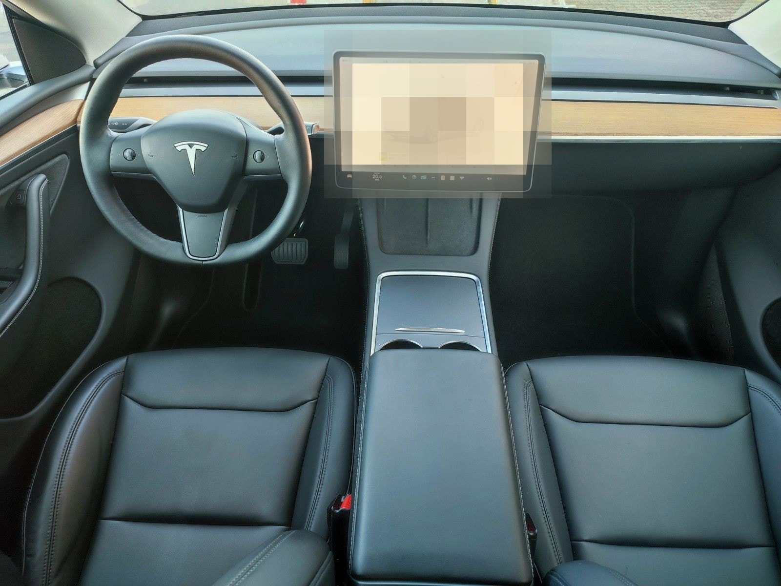 Tesla Model Y "AHK" Long Range Dual AWD foto 15