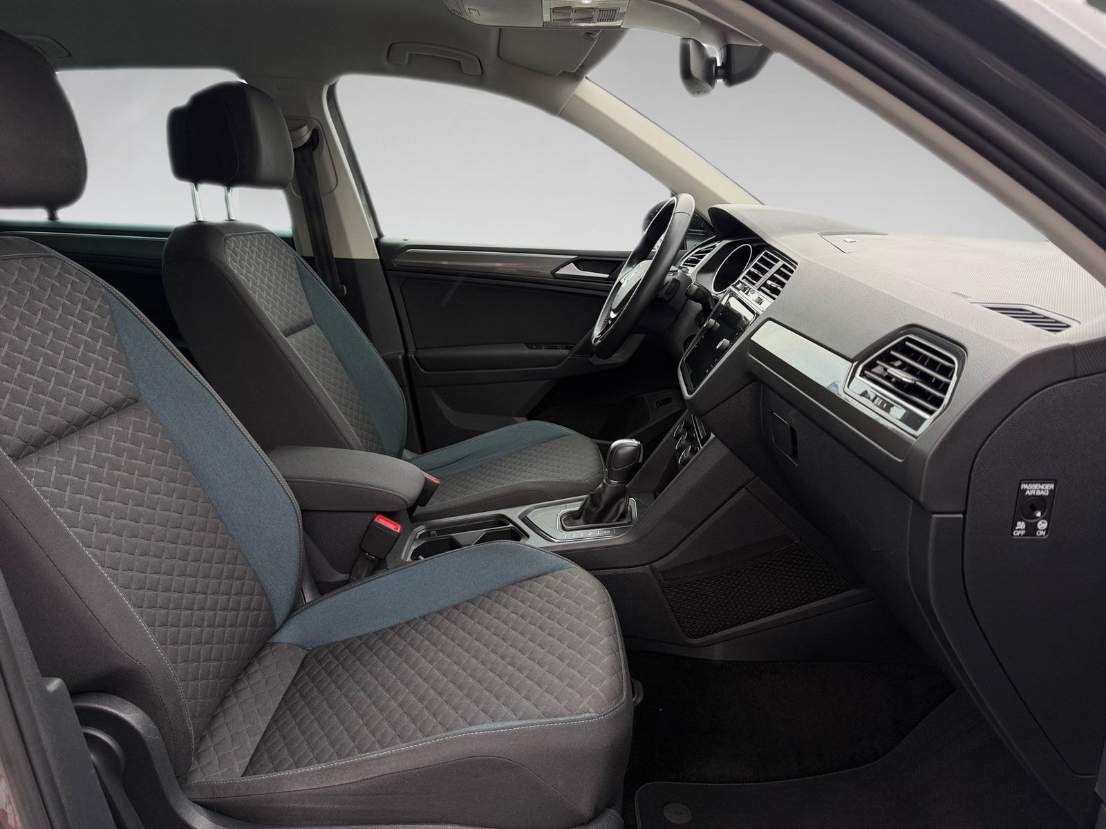 Volkswagen Tiguan IQ.DRIVE 1.5 l TSI DSG AHK.LED.Rückfahrka foto 16