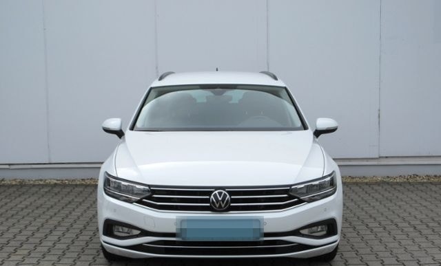 Volkswagen Passat Variant 2.0 TDI DSG Business AHK/LED/NAVI foto 9