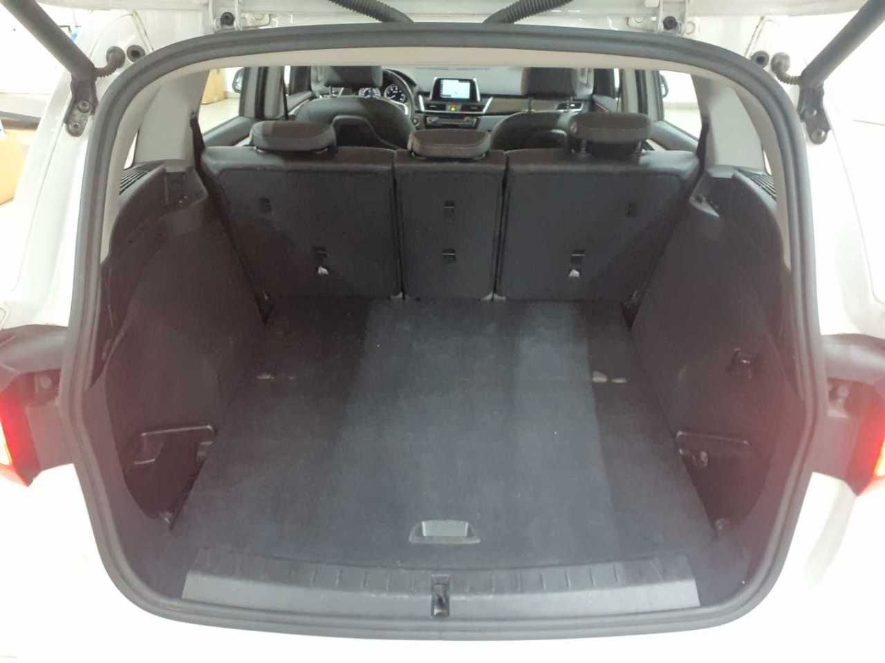 BMW 220d Gran Tourer xDrive Aut. Luxury Line foto 9